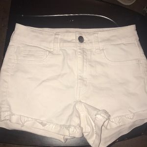 American Eagle Super Super Stretch white shorts